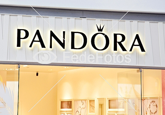 Pandora, smykkeforretning