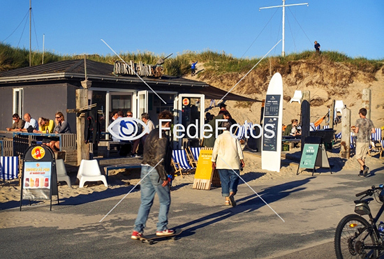 Surfer-cafe, Løkken