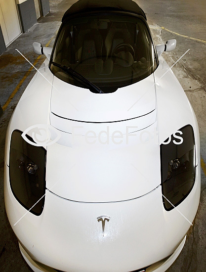 Tesla Roadster Sport