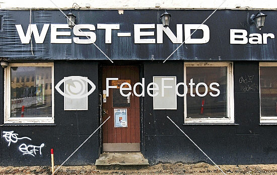 West-end Bar